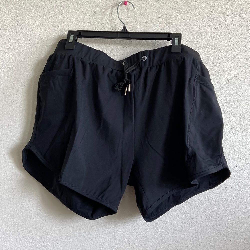 Beroy Shoeta solid black side pockets 3xl NWT